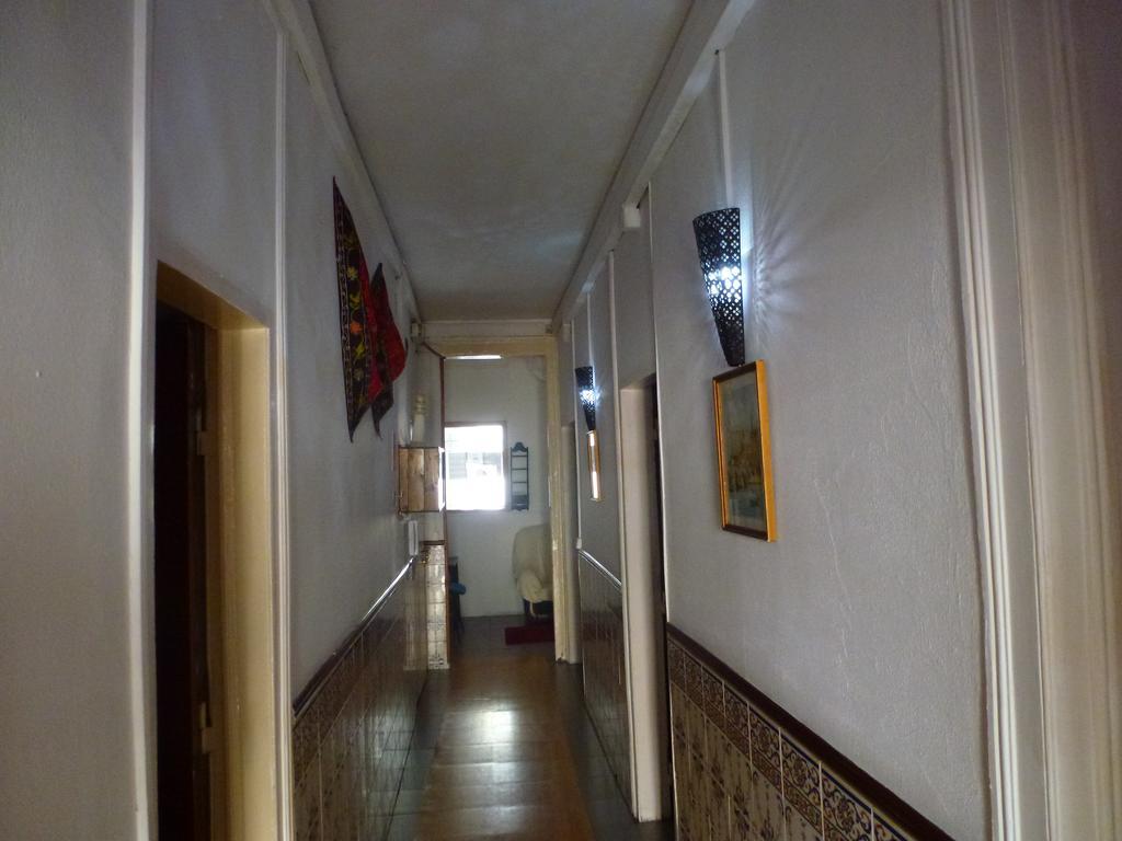 Hospedaria D. Damelio Lisboa Екстериор снимка