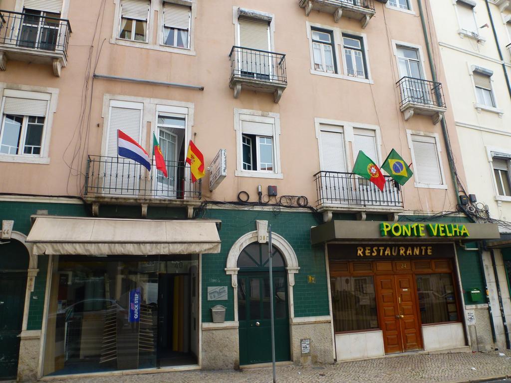 Hospedaria D. Damelio Lisboa Екстериор снимка